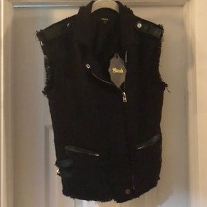 Woven vest